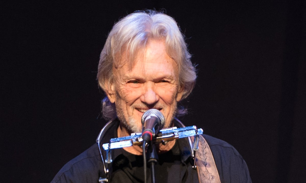 Kris Kristofferson review – outlaw spirit undimmed by age | Kris  Kristofferson | The Guardian