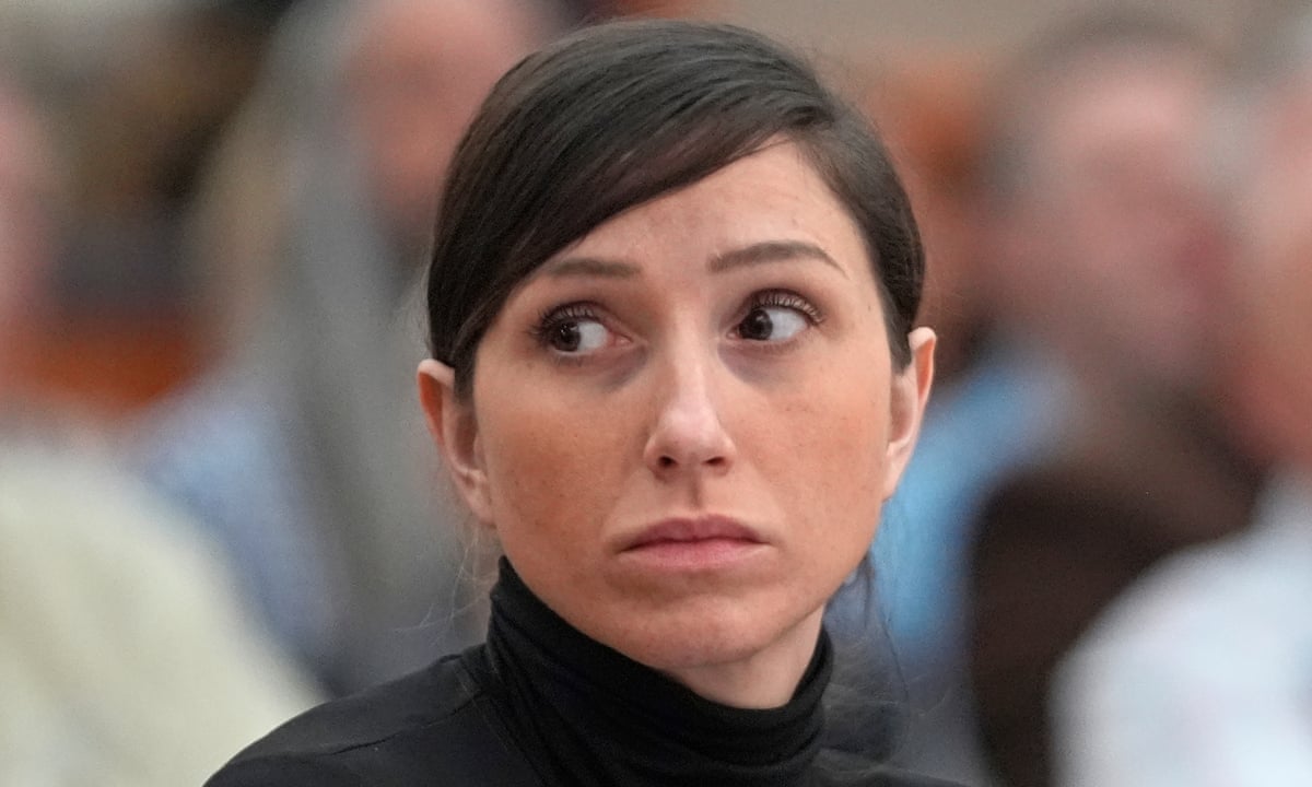 Người phụ nữ Mỹ bị cáo buộc giết chồng trước khi viết sách về nỗi đau mất chồng bị hoãn phiên tòa | Utah | The Guardian