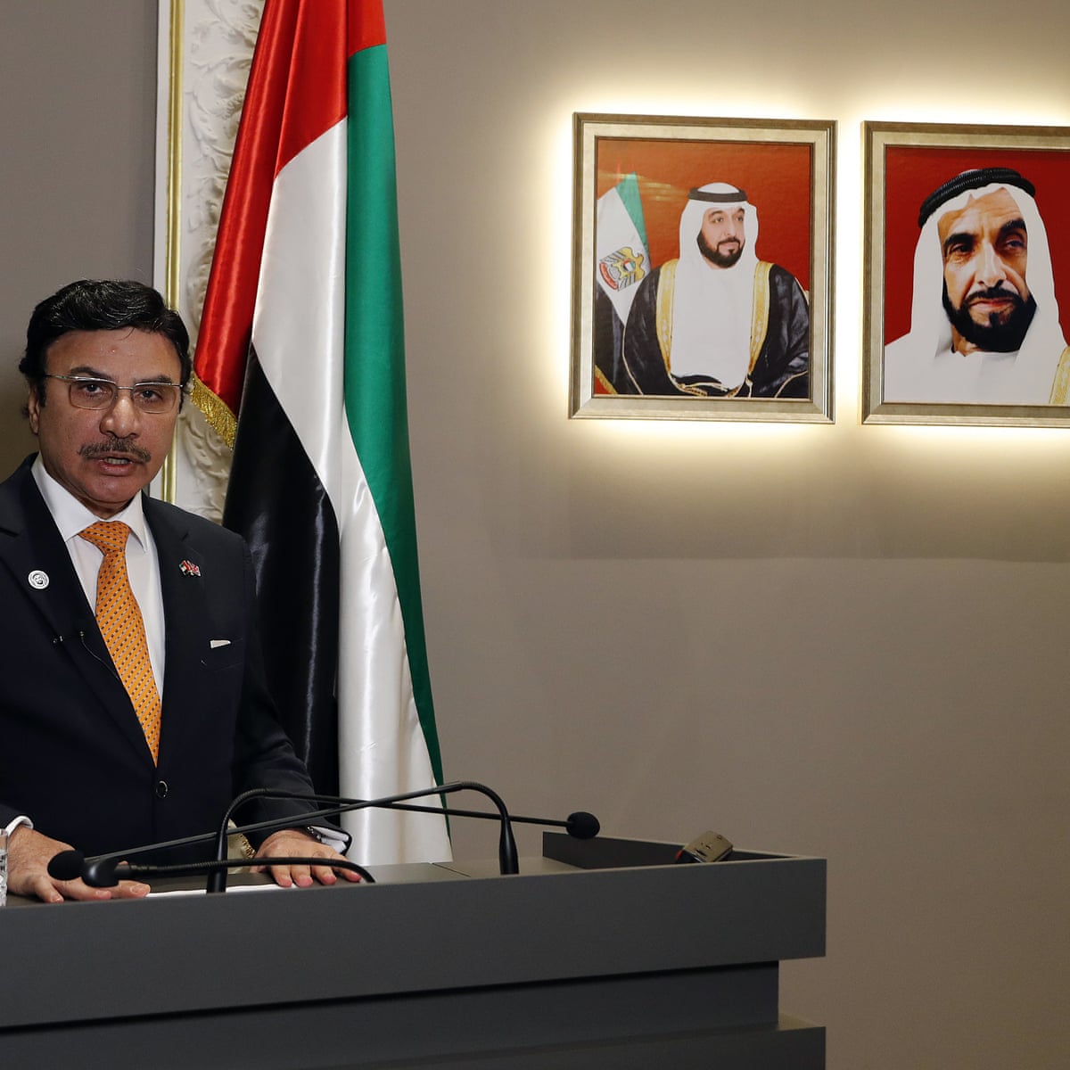 Uk Uae Relations Will Take Time To Recover From Hedges Affair Politics The Guardian