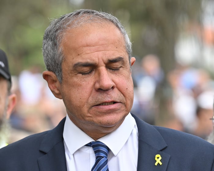 Tragic Mass Shooting at Bondi Beach During Hanukkah Celebration Leaves 15 Dead