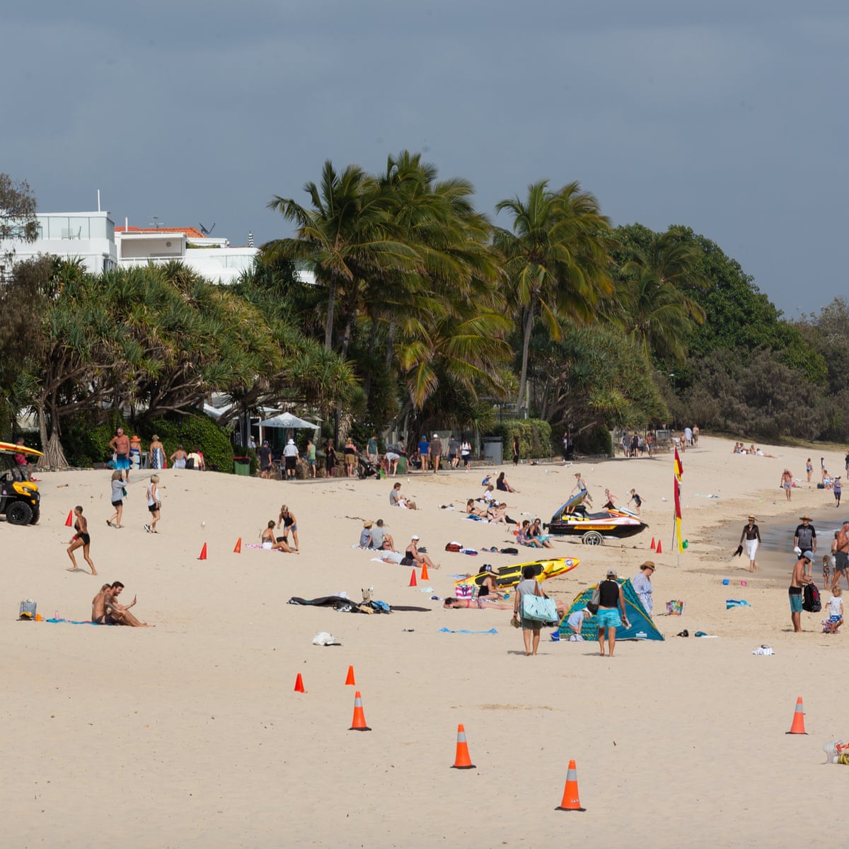 images Qld Exposure Sites Sunshine Beach two men drown and child in hospital in
