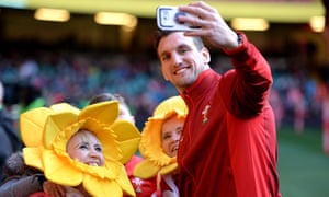 Sam Warburton posing with fans during Wales training last year.