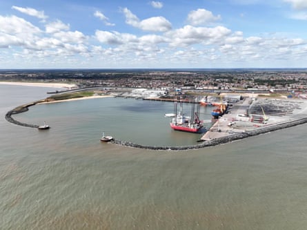 Great Yarmouth port.