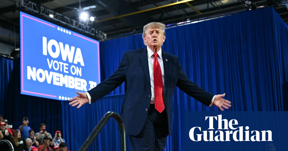 Trump jokes he has the ‘right’ to run for a third term as president