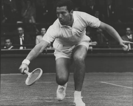 Nicola Pietrangeli tại Wimbledon năm 1962