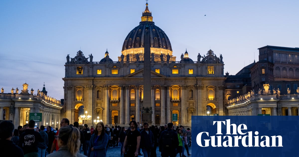 Pilgrims begin to gather as Pope Francis set to lie in state at St Peter's Basilica
