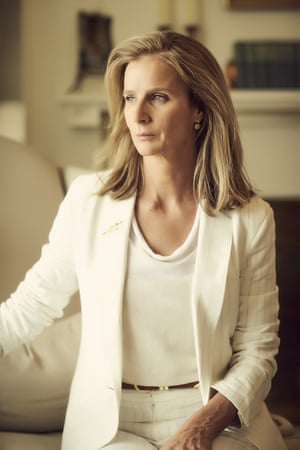 Η Ρέιτσελ Γκρίφιθς ως Σαμάνθα Τέιλορ