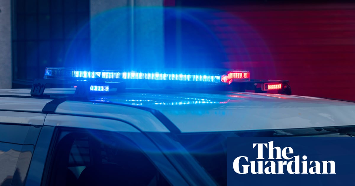 Двама мъже се натъкнаха на останките от автомобила на Матю