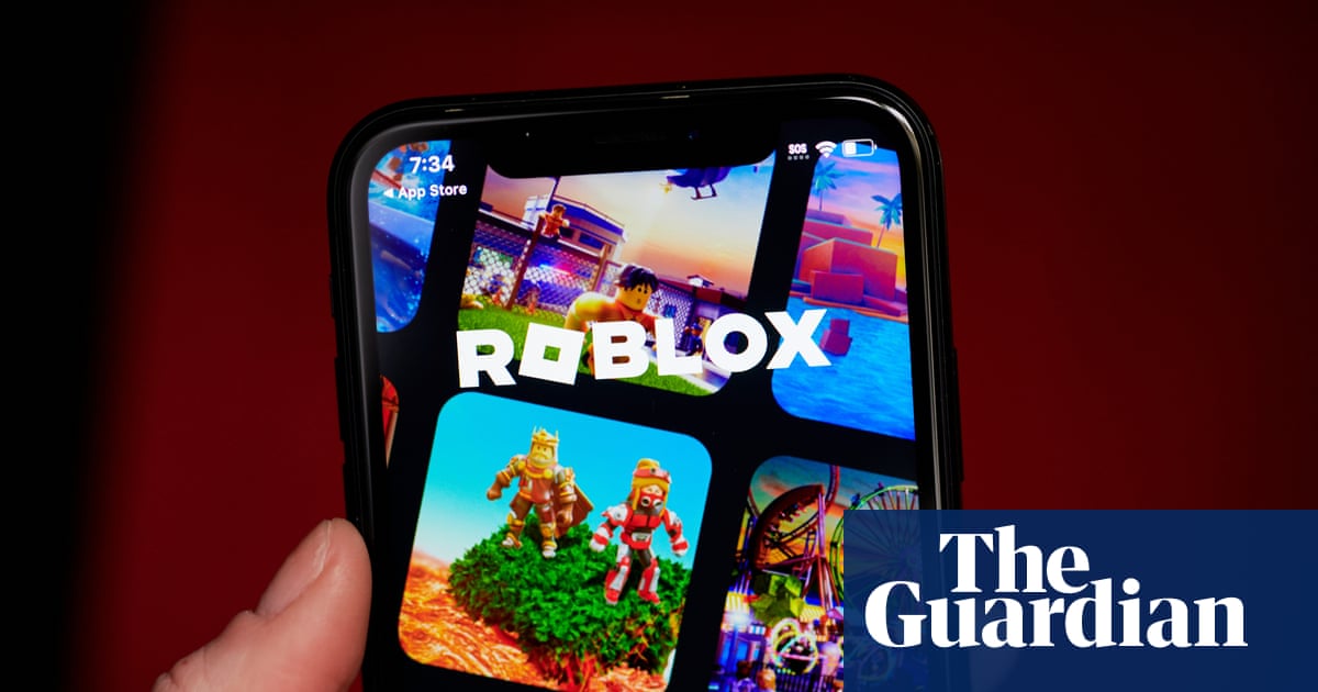 Roblox to extend age checks in attempt to curb adults talking with children