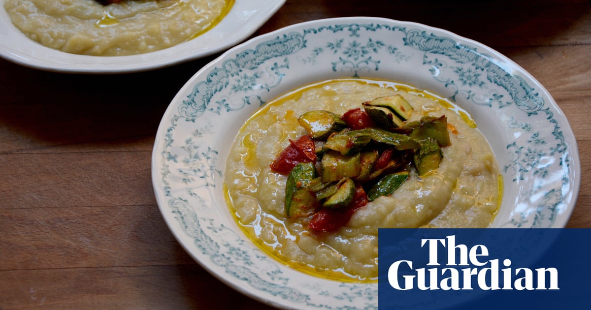Rachel Roddy’s recipe for broad bean favata with courgettes and tomatoes