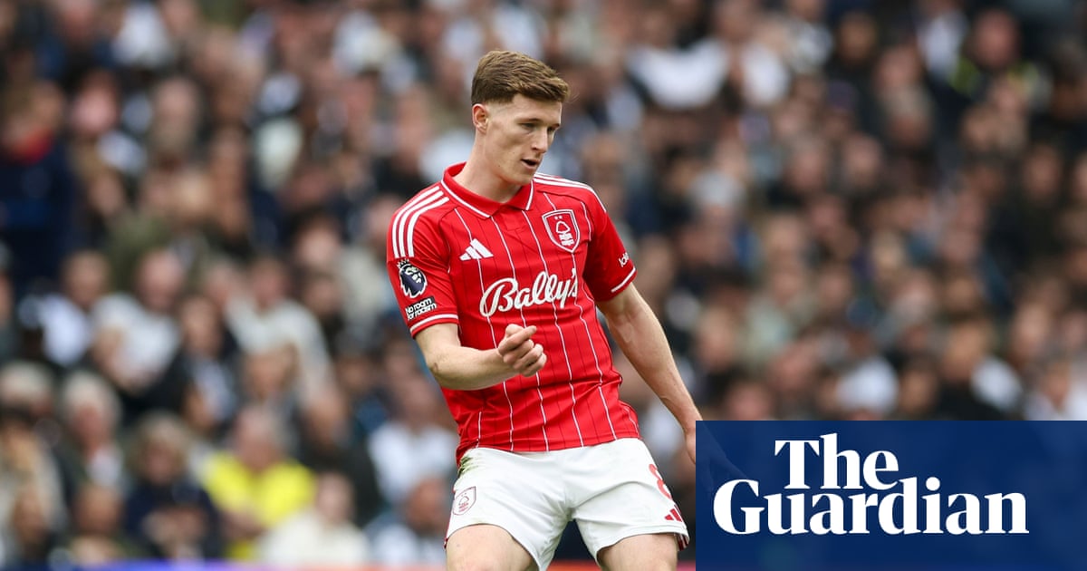 Manchester United Believe They Can Beat Manchester City to £100m-Rated Elliot Anderson Manchester United Believe They Can Beat Manchester City to £100m-Rated Elliot Anderson