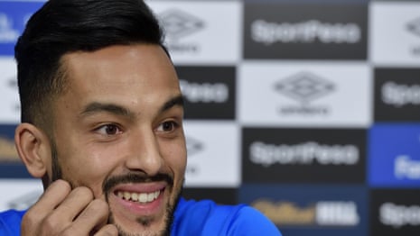 Theo Walcott excited by new challenge at Everton – video