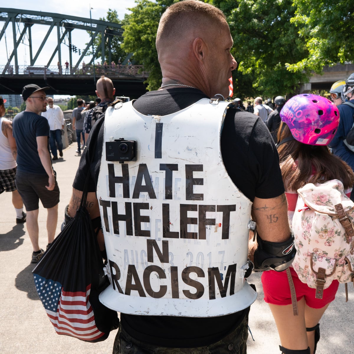 How Portland S Liberal Utopia Became The Center Of A Rightwing War In The Us Us News The Guardian