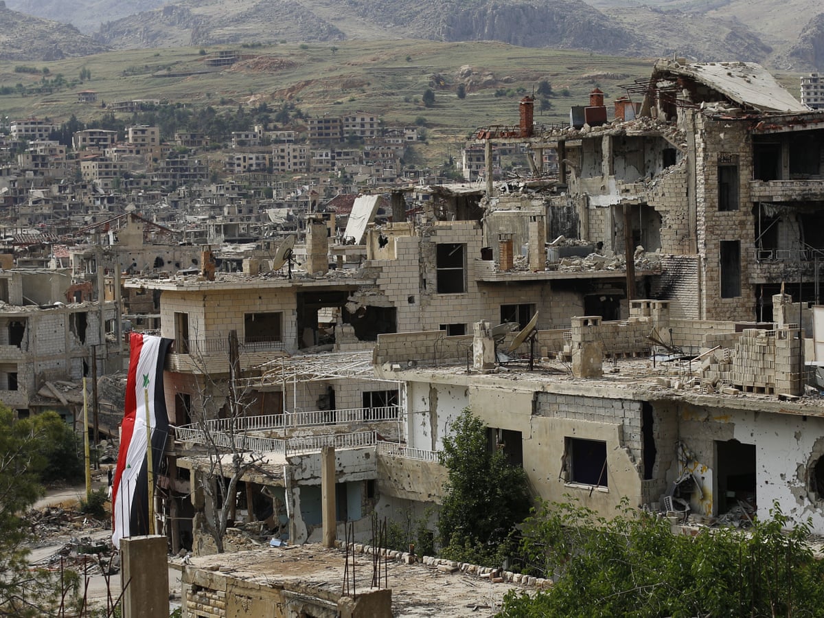 US jets attack Iran-backed militiamen in south-eastern Syria | Syria | The Guardian