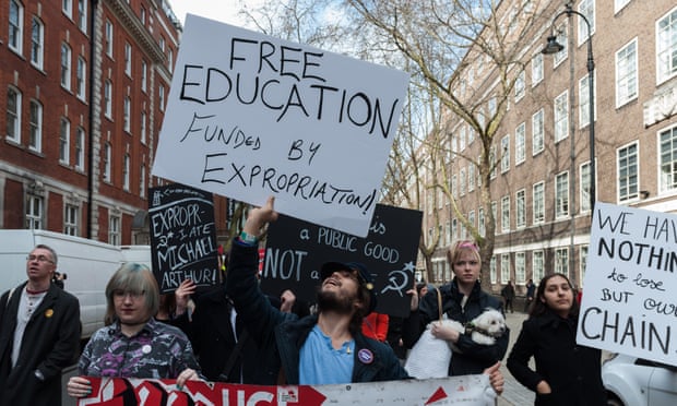 Students protest in London, March 2018.