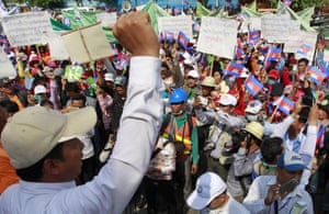 Cambodia labour protest minimum wage
