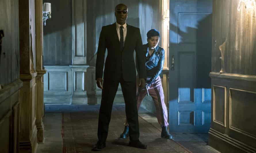 Yahya Abdul-Mateen II, left, and Jessica Henwick in Matrix Resurrections.