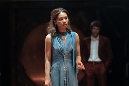 Isobel Akuwudike as Cordelia.