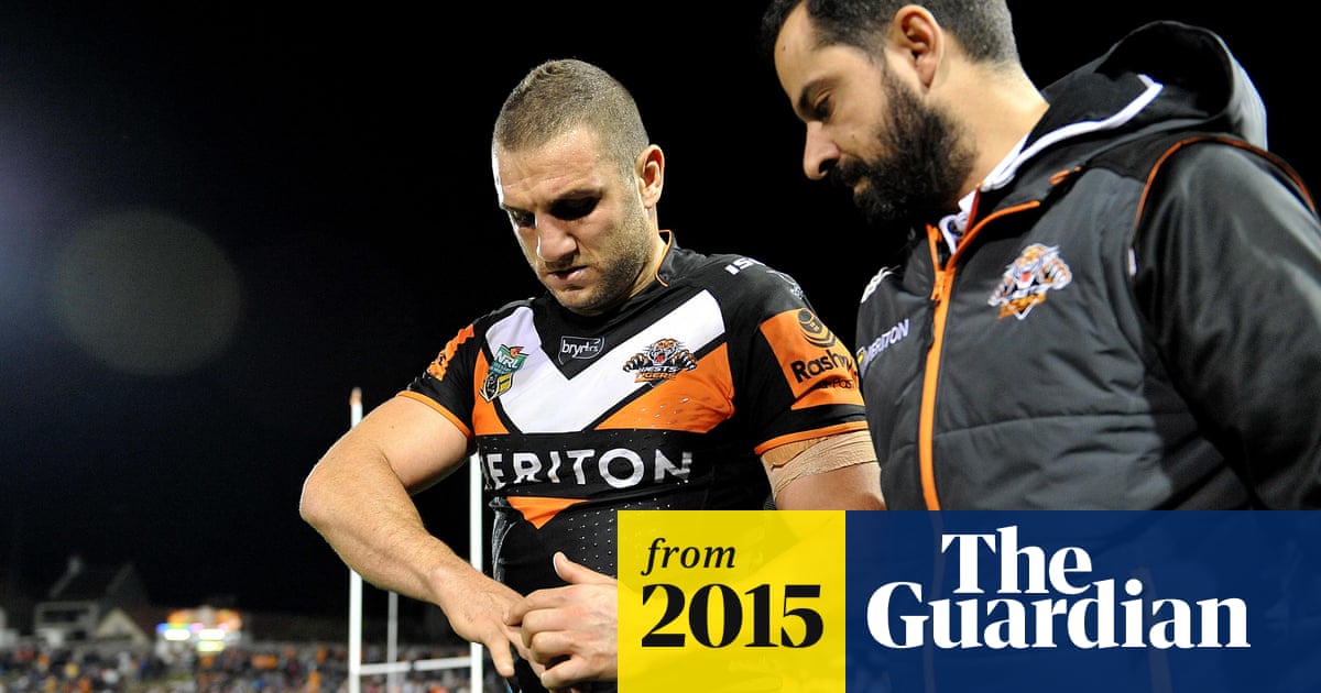 State Of Origin Nsw Blues Hooker Robbie Farah In Doubt For Game 3 Rugby League The Guardian State Of Origin Nsw Blues Hooker Robbie Farah In Doubt For Game 3 Rugby League The Guardian