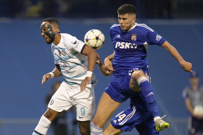 Dinamo's Dino Peric gets the better of Chelsea’s Pierre-Emerick Aubameyang.