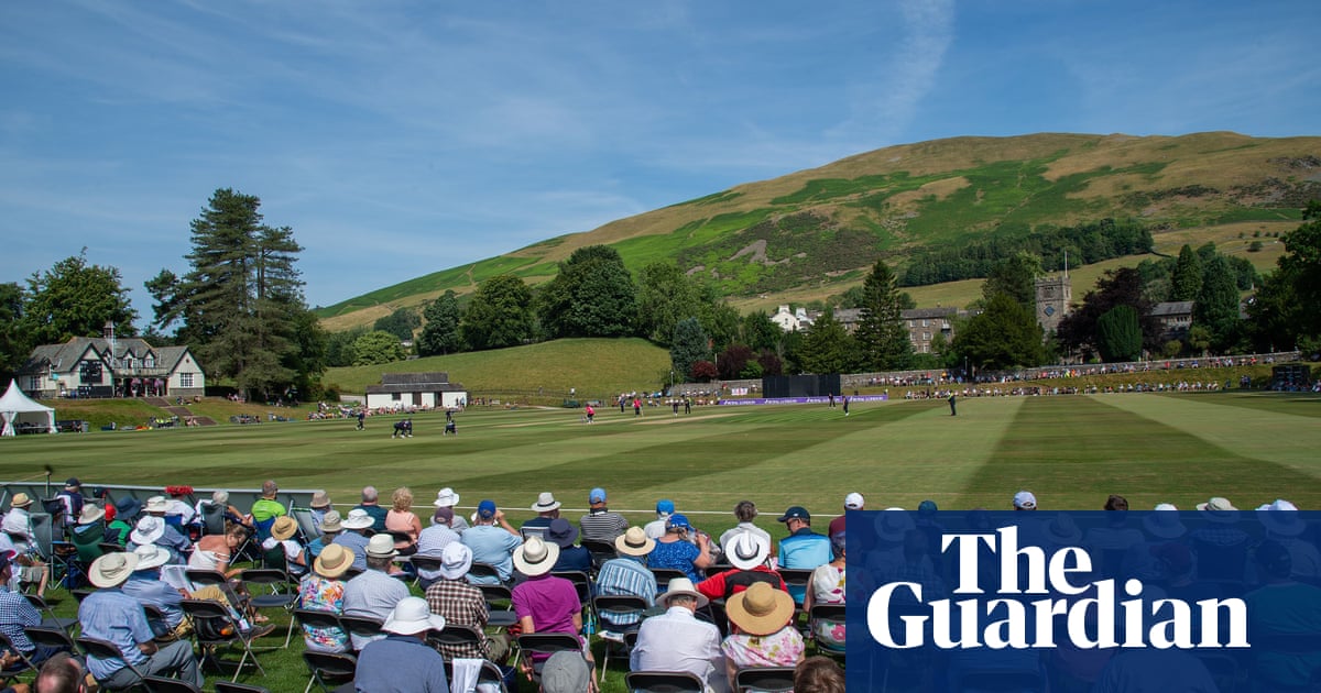 In a momentous week for domestic cricket, one match stood out | Gary Naylor