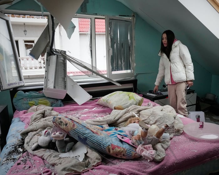 Russia bombards Kyiv with missiles hours after agreeing to resume talks with Ukraine