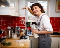 Lucy Knight tries out tradwife recipes at home by making focaccia from scratch