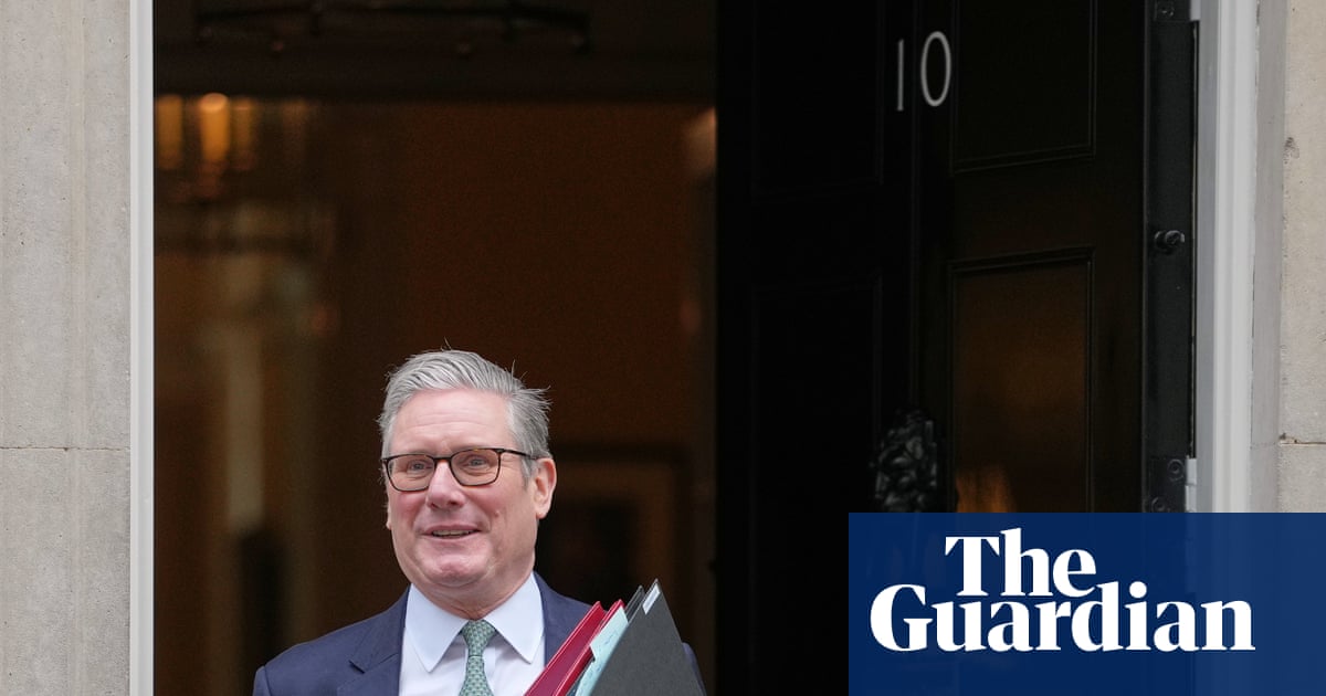 Unpacking the Crisis: Starmer's Struggles Amid Scandal