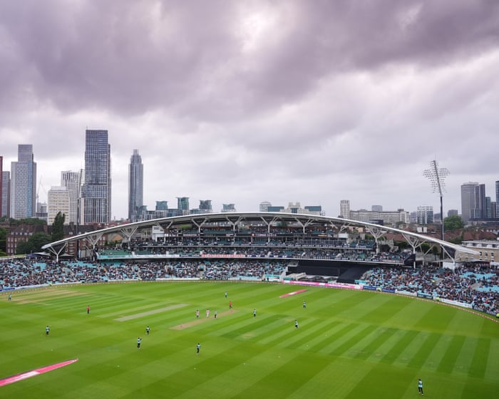 County Championship day one: Surrey v Hampshire – live