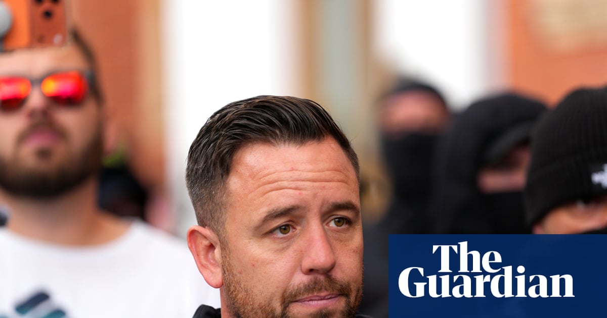 UK police arrest activist over alleged Channel dinghy damage
