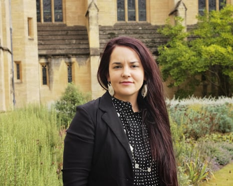 Prof Amber Murrey at Oxford