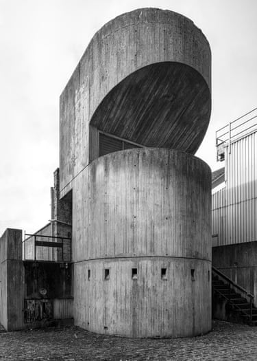 Thomas C Keay Ltd (former offices), Dundee, Designed by Ronald Cuddon with Tandy, Halford and Mills Built 1970