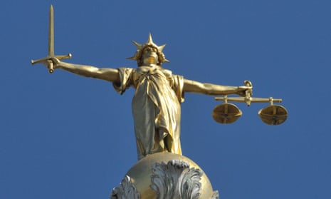 Lady Justice statue atop the Old Bailey