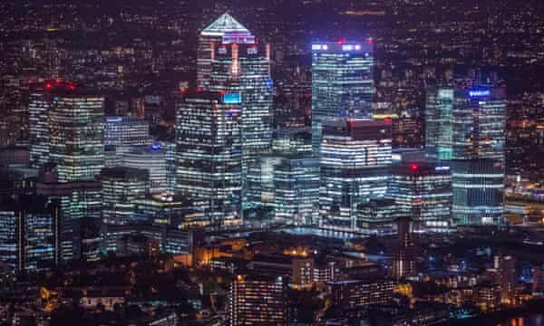 Bank Of England Acts To Discourage Bonus Buyouts By New Employers Business The Guardian