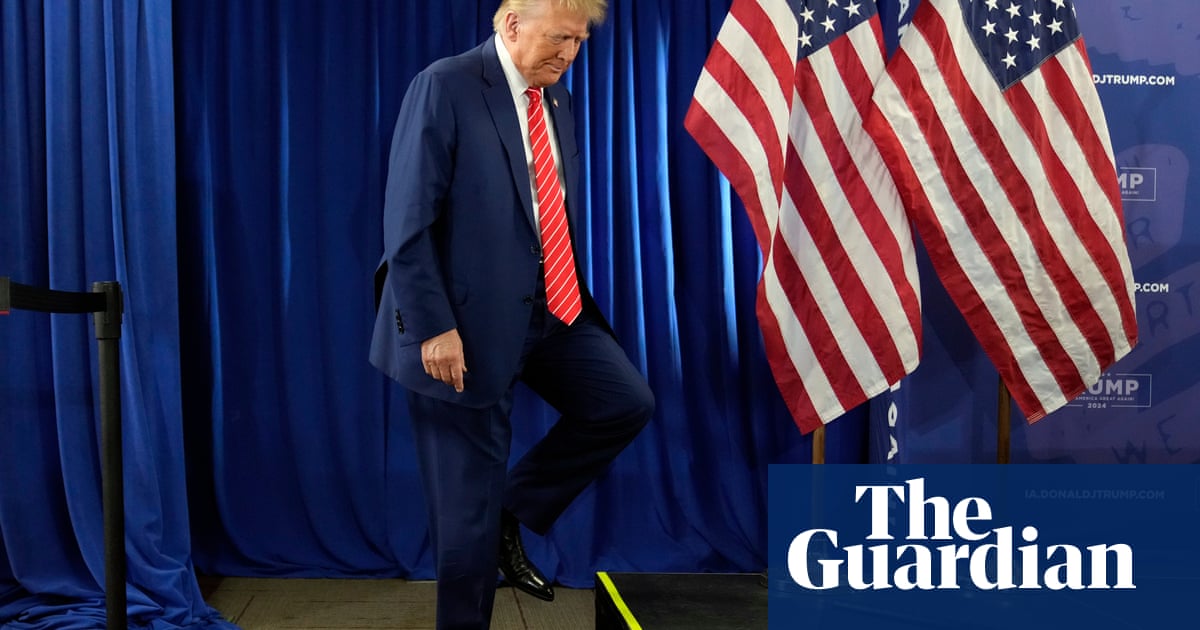 Хюго ЛоуълЗадкулисните сделки доведоха до промени в правилата в решаващи