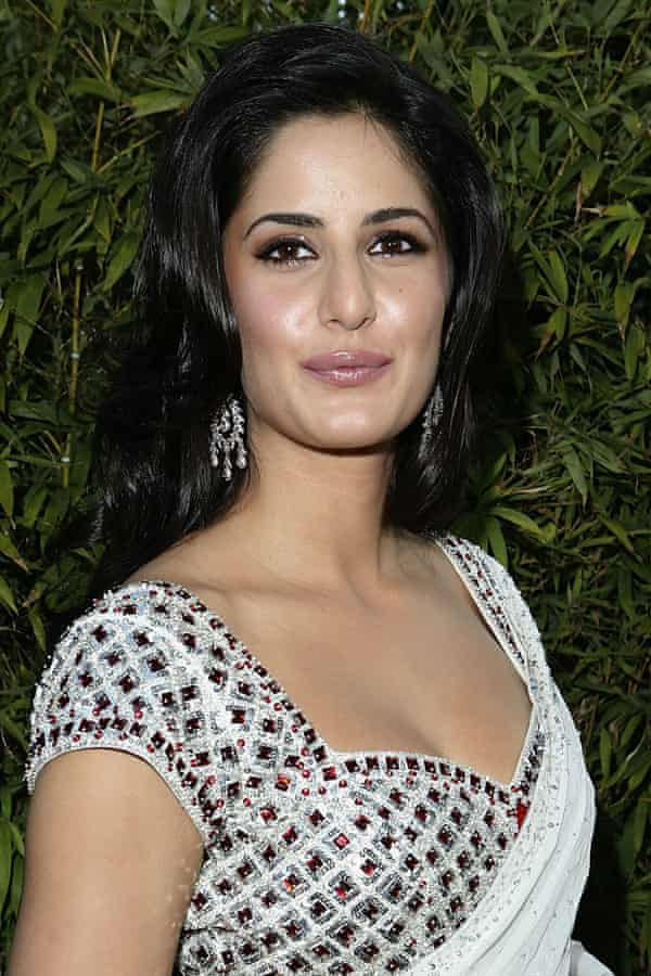 India S Skin Whitening Creams Highlight A Complex Over Darker Complexions India The Guardian