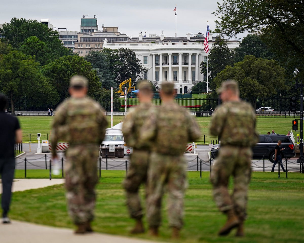 Democrats Accuse Trump of Manufacturing Crisis to Justify Chicago National Guard Deployment