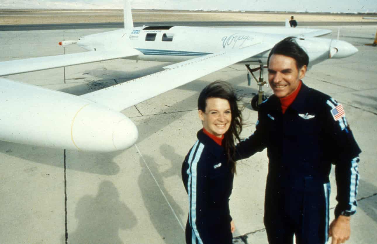 Dick Rutan, co-piloto del histórico vuelo alrededor del mundo, fallece a los 85 años de edad.