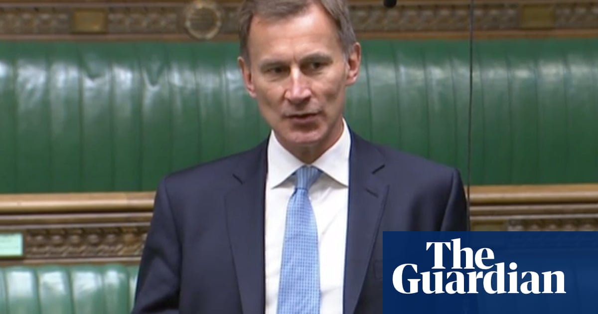 Jeremy Hunt and Labour attack ministers’ social care plan