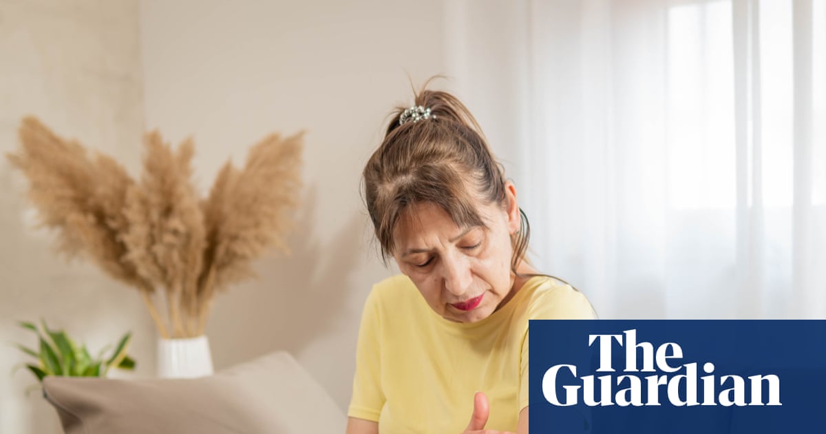 Women using HRT at lower risk of dementia, study suggests