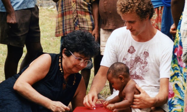 Lilly Dubowitz, left, carrying out a neonatal assessment in Papua New Guinea.