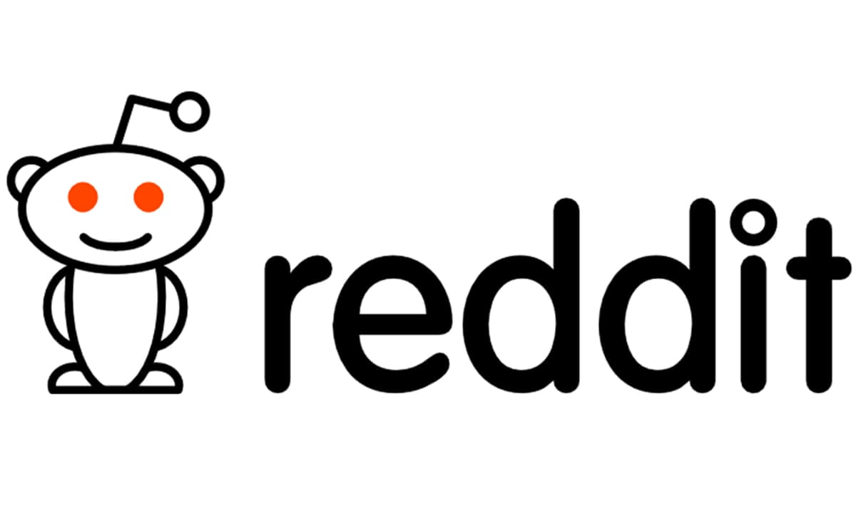 Moderators Of Pro Trump Reddit Group Linked To Fake News Crackdown