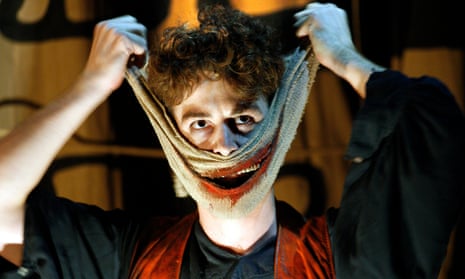 Louis Maskell as Grinpayne in The Grinning Man.