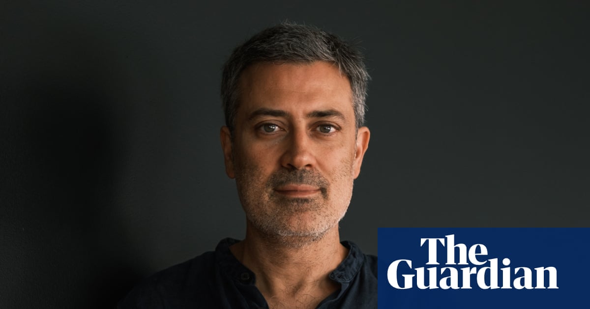The Anniversary: A Quiet Revelation of Family Rupture
