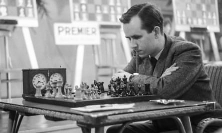 Leonard Barden at the board against Paul Keres at the Hastings Chess Congress in December 1957