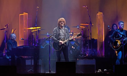 ‘Leaving nothing to chance’: Jeff Lynne at the O2.