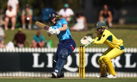Amy Jones led the late England rearguard until some bizarre tactics late in the innings proved costly in the second ODI
