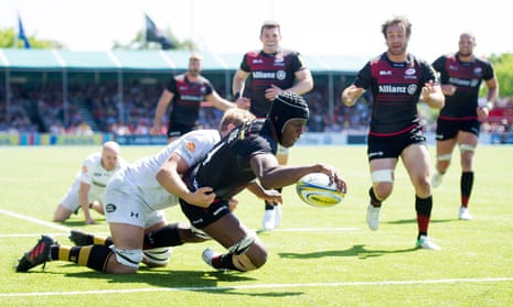 Maro Itoje joins the Saracens try-scoring rol lcall in the second half against Wasps at Allianz Park.