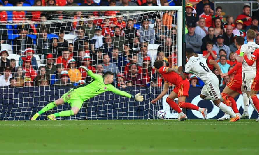 Youri Tielemans fires Belgium into the lead against Wales