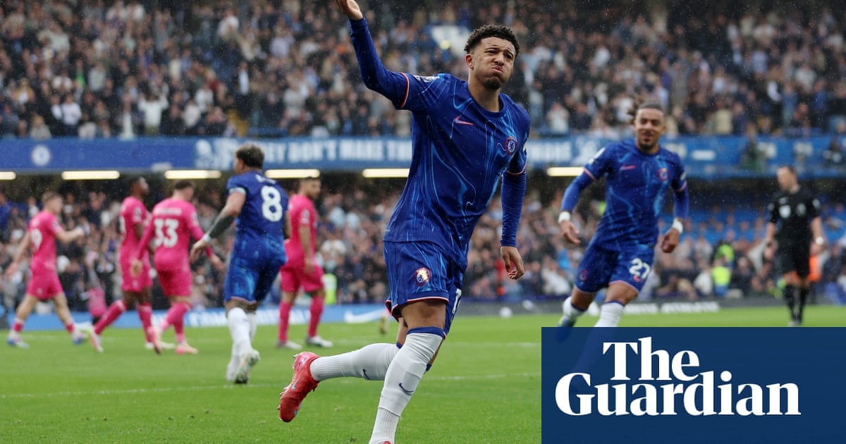 Sancho rescues point against Ipswich but Chelsea lose ground in top-five race